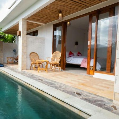 Surya Lombok Accommodation Selong Belanak Exterior photo