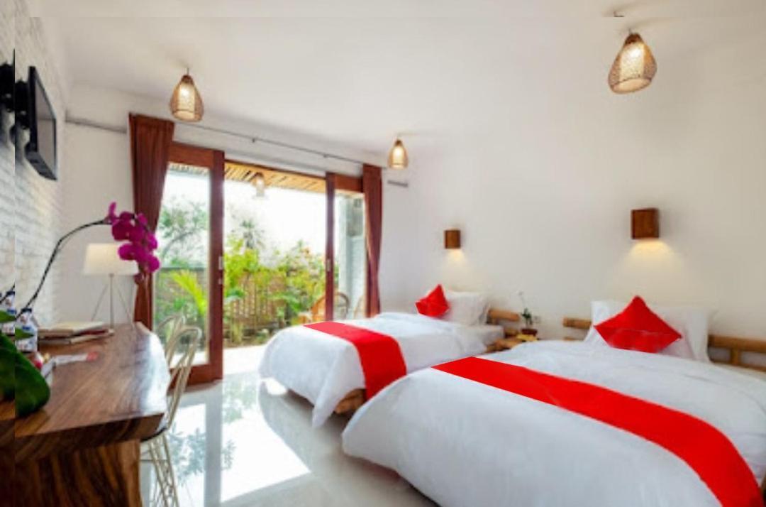 Surya Lombok Accommodation Selong Belanak Exterior photo